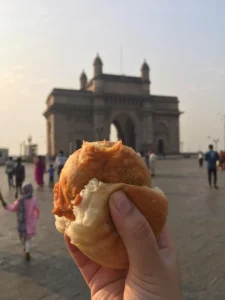 Special Vada Pav In Mumbai